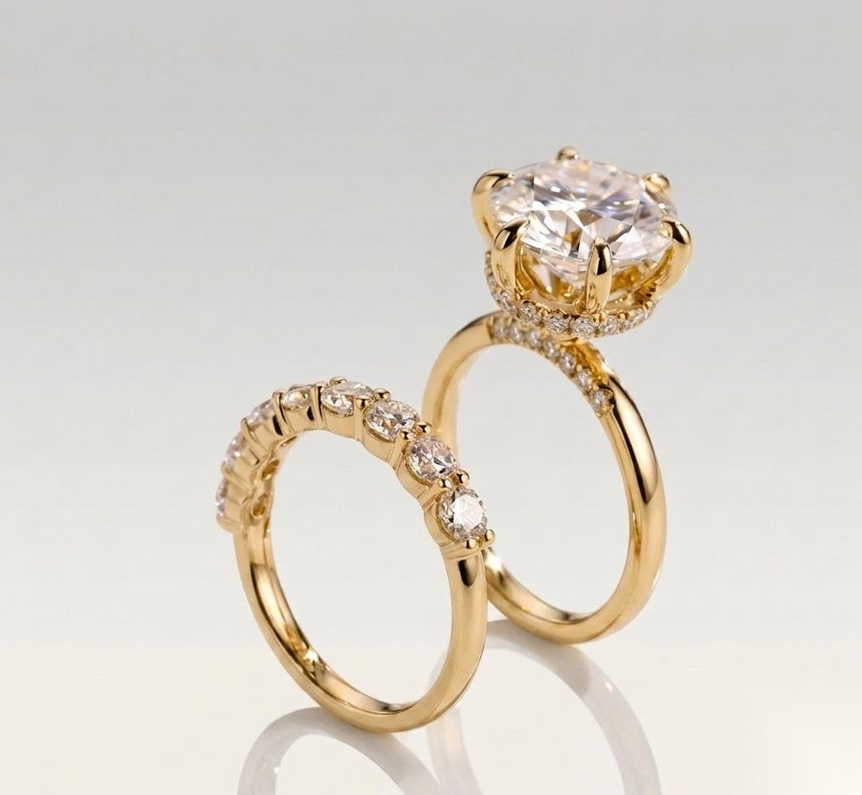 1.6 CT Emerald Cluster Moissanite Bridal Set
