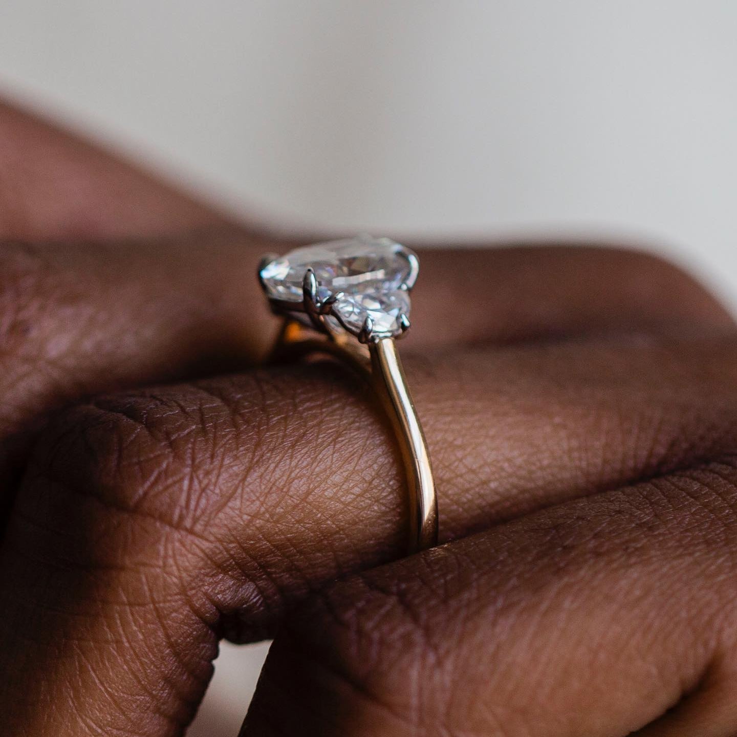 2.2 CT Oval Three Stone Moissanite Engagement Ring
