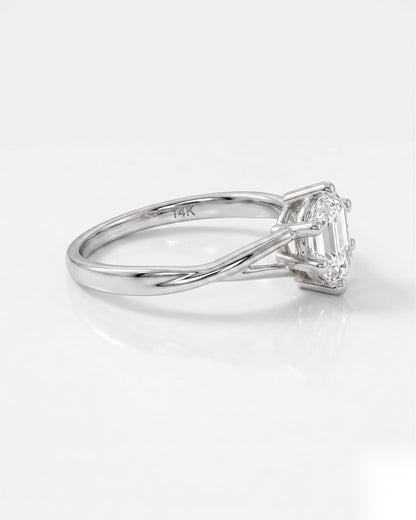 1 CT Pear Solitaire Moissanite Engagement Ring