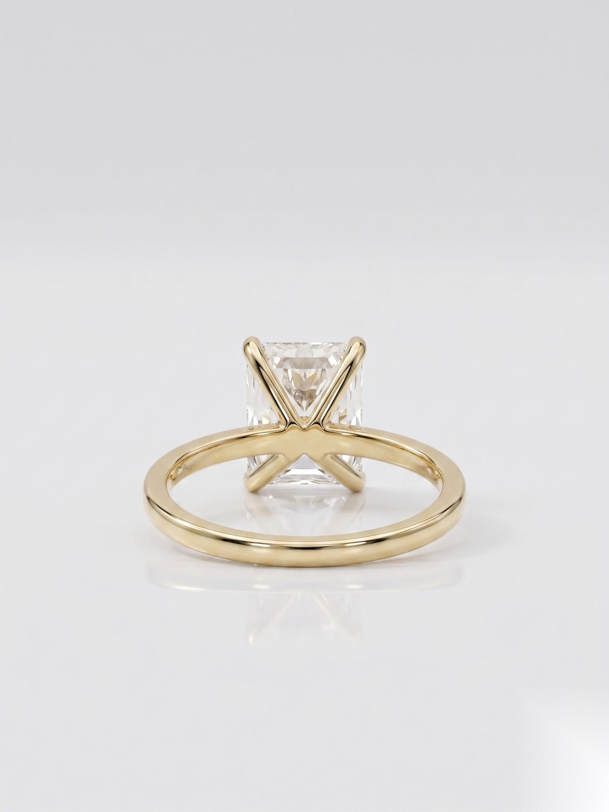 2 CT Radiant Solitaire Moissanite Engagement Ring