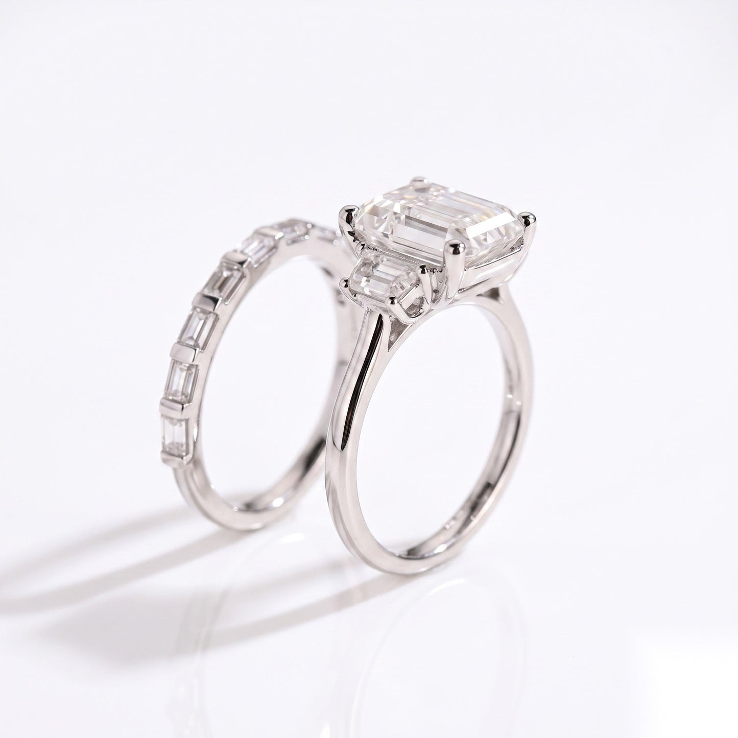 1.6 CT Emerald Cluster Moissanite Bridal Set
