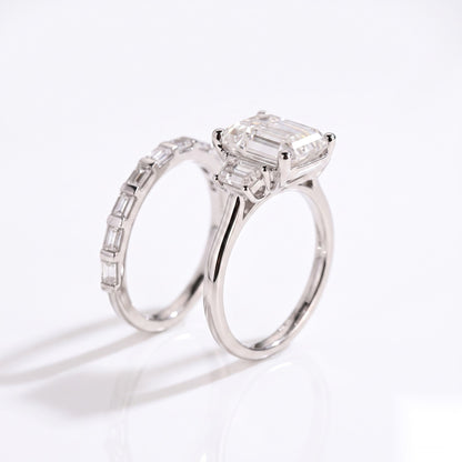1.6 CT Emerald Cluster Moissanite Bridal Set