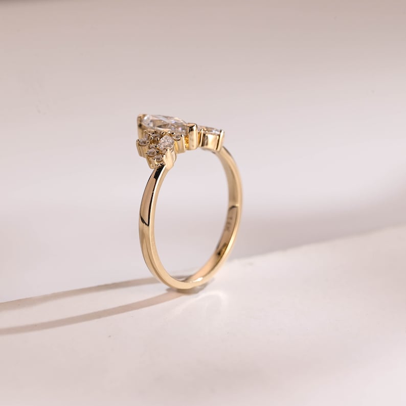 2.0 CT Marquise Cluster Moissanite Engagement Ring