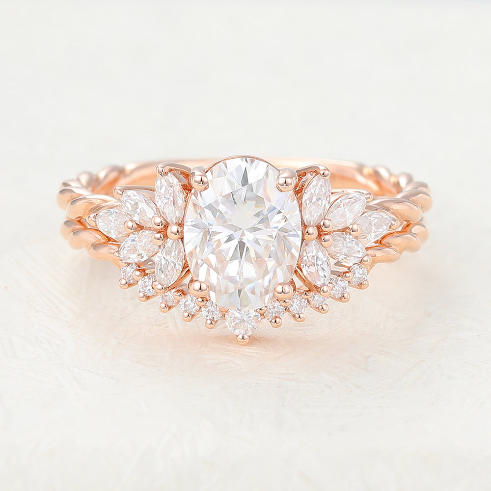 1.33 CT Oval Cluster Moissanite Bridal Set