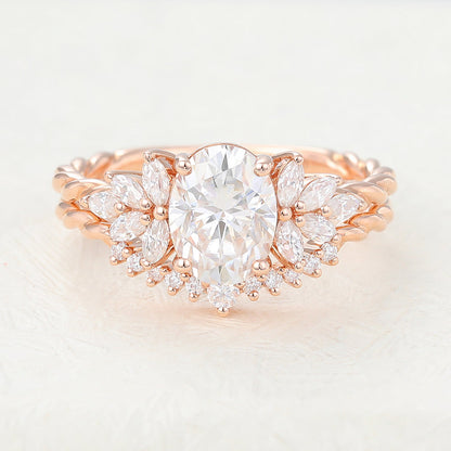 1.33 CT Oval Cluster Moissanite Bridal Set