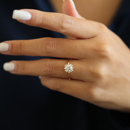 1 CT Round Cluster Moissanite Engagement Ring