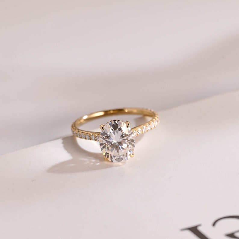 2.0 CT Oval Pave Moissanite Engagement Ring