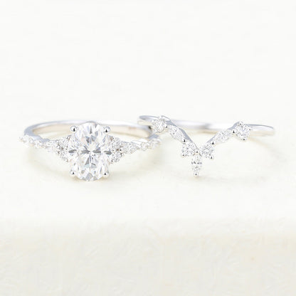 1.33 CT Oval Cluster Moissanite Bridal Set