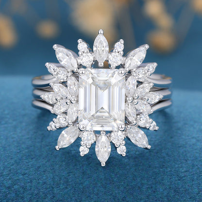 1.6 CT Emerald Cluster Moissanite Bridal Set