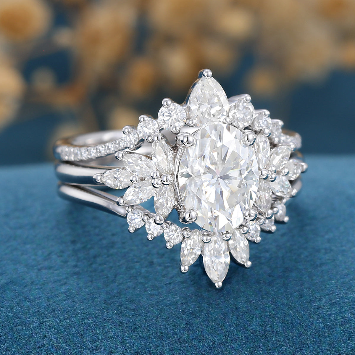 1.33 CT Oval Cluster Moissanite Bridal Set