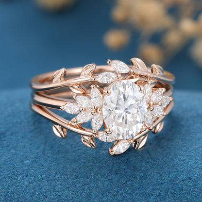 1.33 CT Oval Cluster Moissanite Bridal Set