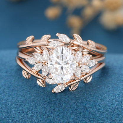 1.33 CT Oval Cluster Moissanite Bridal Set