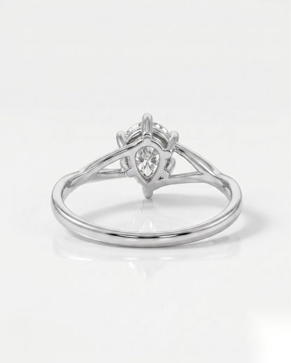 1 CT Pear Solitaire Moissanite Engagement Ring