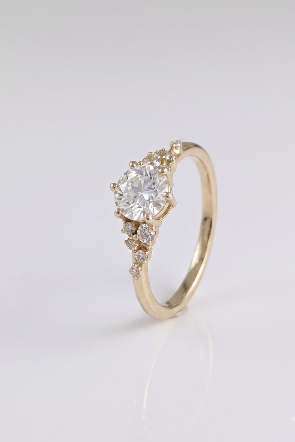 1 CT Round Cluster Moissanite Engagement Ring