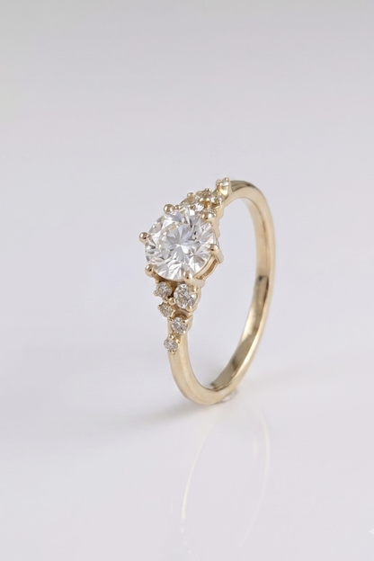1 CT Round Cluster Moissanite Engagement Ring