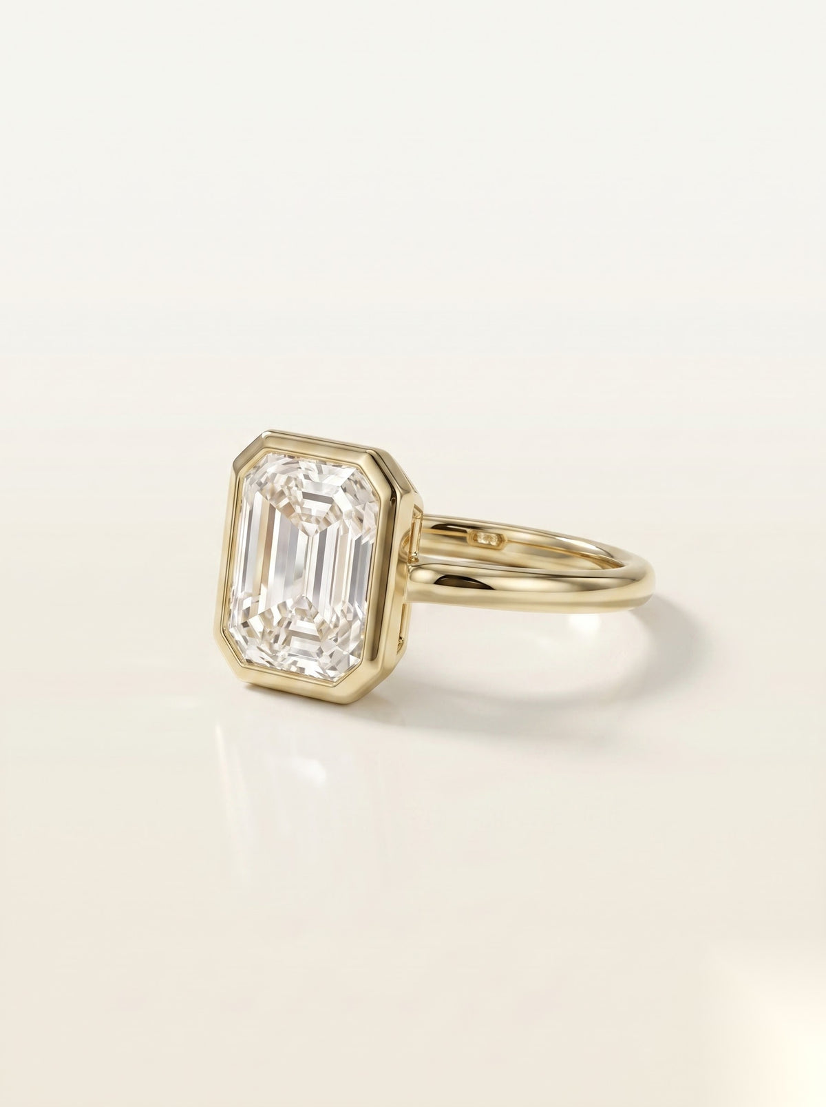 3 CT Emerald Solitaire Moissanite Engagement Ring