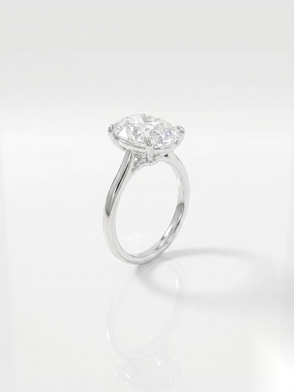 2.5 CT Oval Solitaire Moissanite Engagement Ring