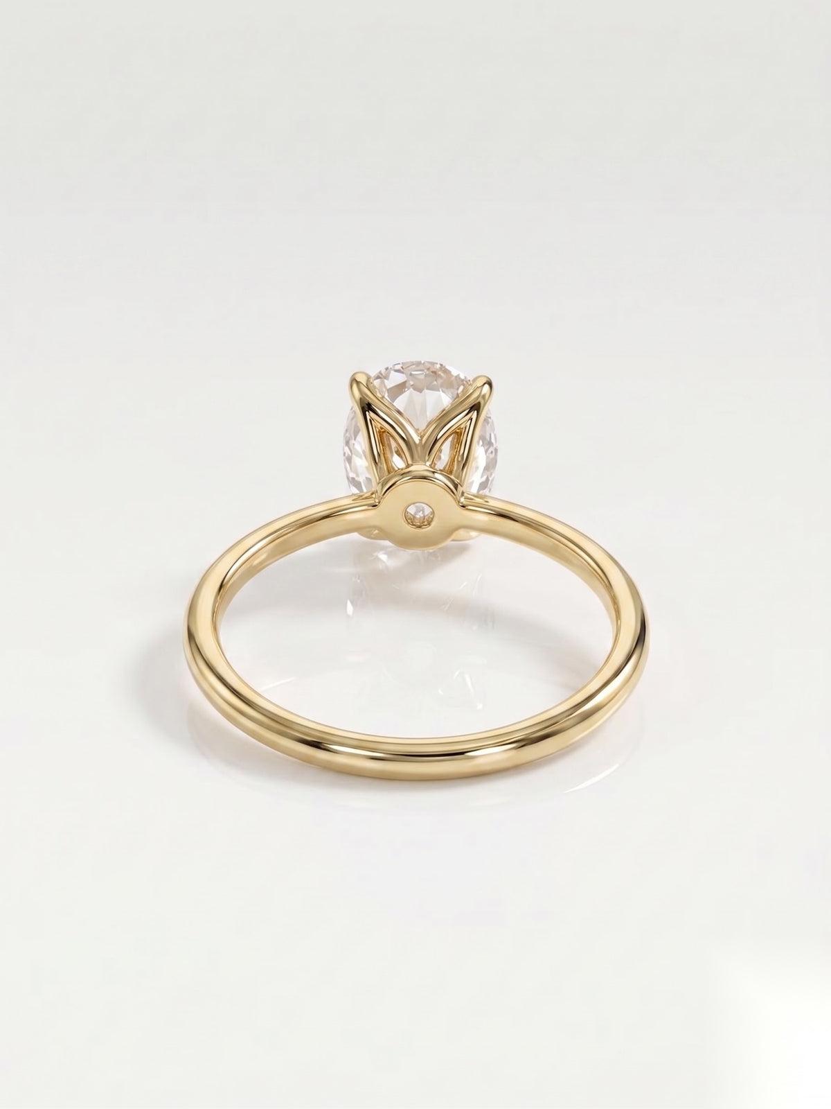 2 CT Oval Solitaire Moissanite Engagement Ring