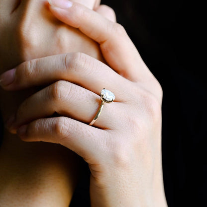 2.0 CT Oval Hidden Halo Moissanite Engagement Ring