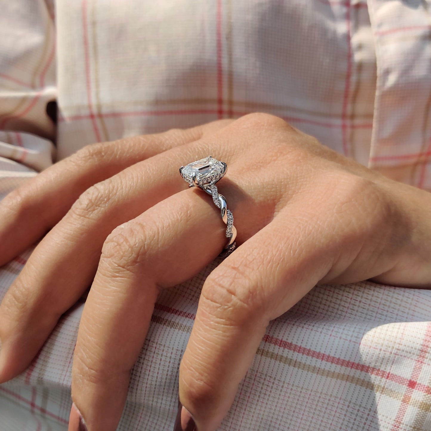 2.50 CT Emerald Twisted Pave Moissanite Engagement Ring