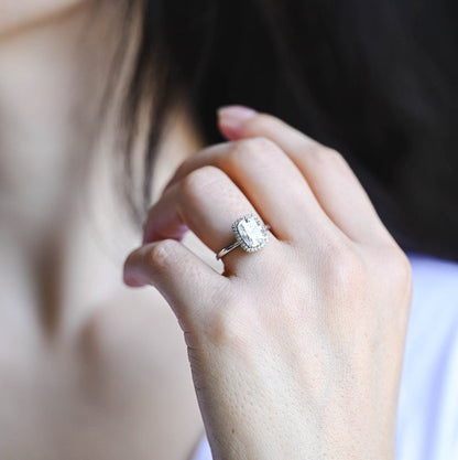 2.0 CT Elongated Cushion Halo Moissanite Engagement Ring