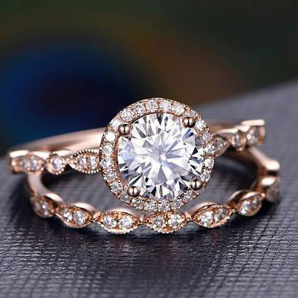 0.75 CT Round Vintage Halo & Pave Moissanite Bridal Set