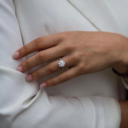 3.1 CT Round Pave Moissanite Engagement Ring