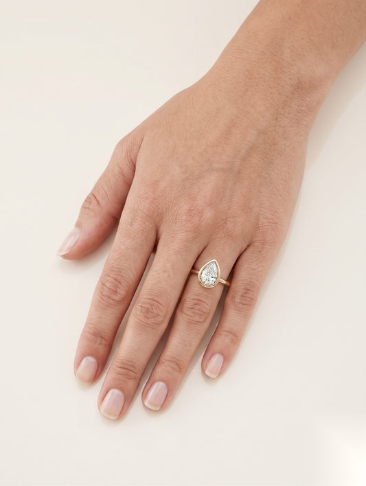 1 CT Pear Solitaire Moissanite Engagement Ring