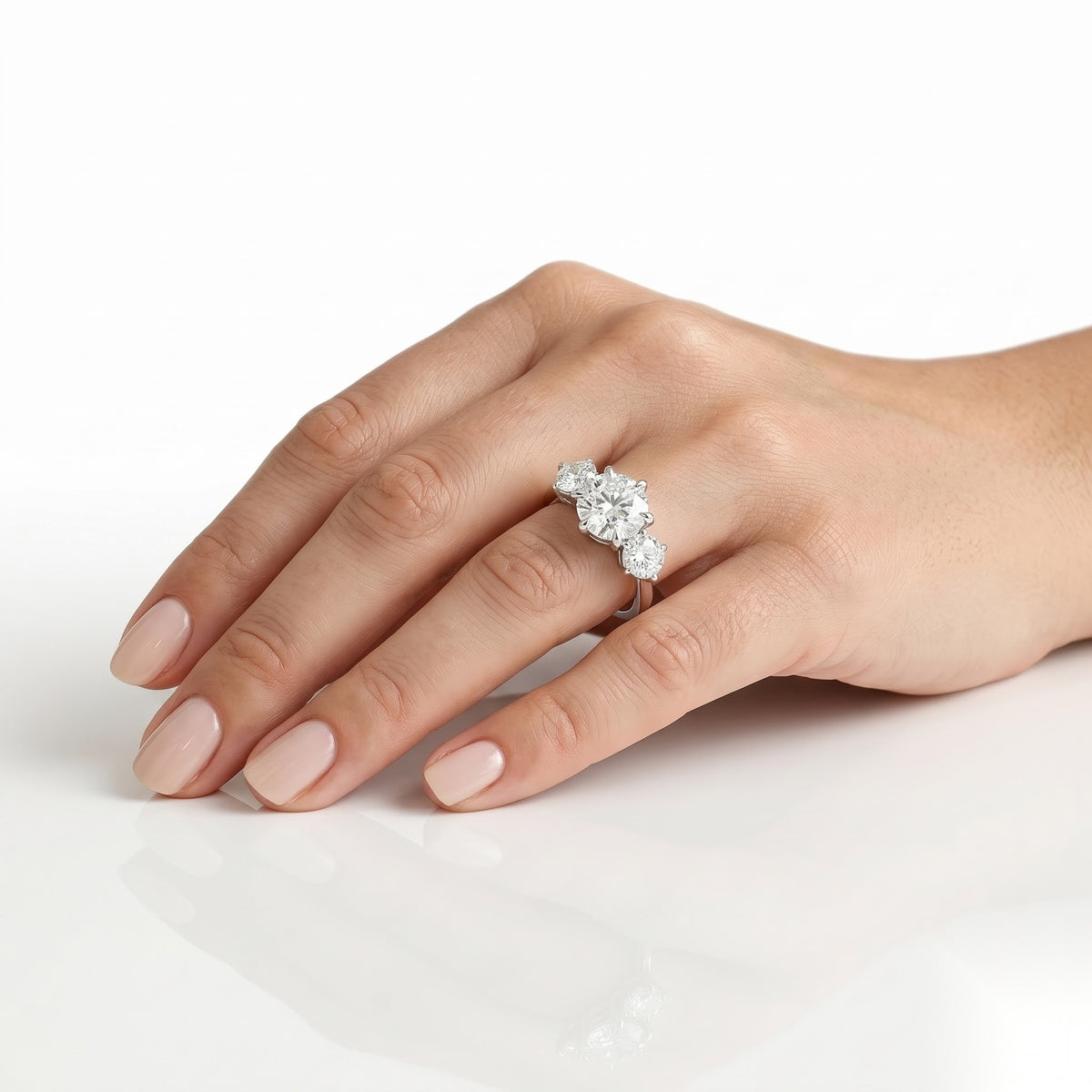 1 CT Round Three Stone Moissanite Engagement Ring