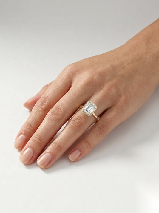 3 CT Emerald Solitaire Moissanite Engagement Ring