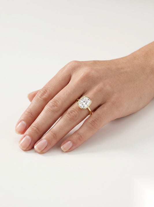 2 CT Elongated Cushion Solitaire Moissanite Engagement Ring