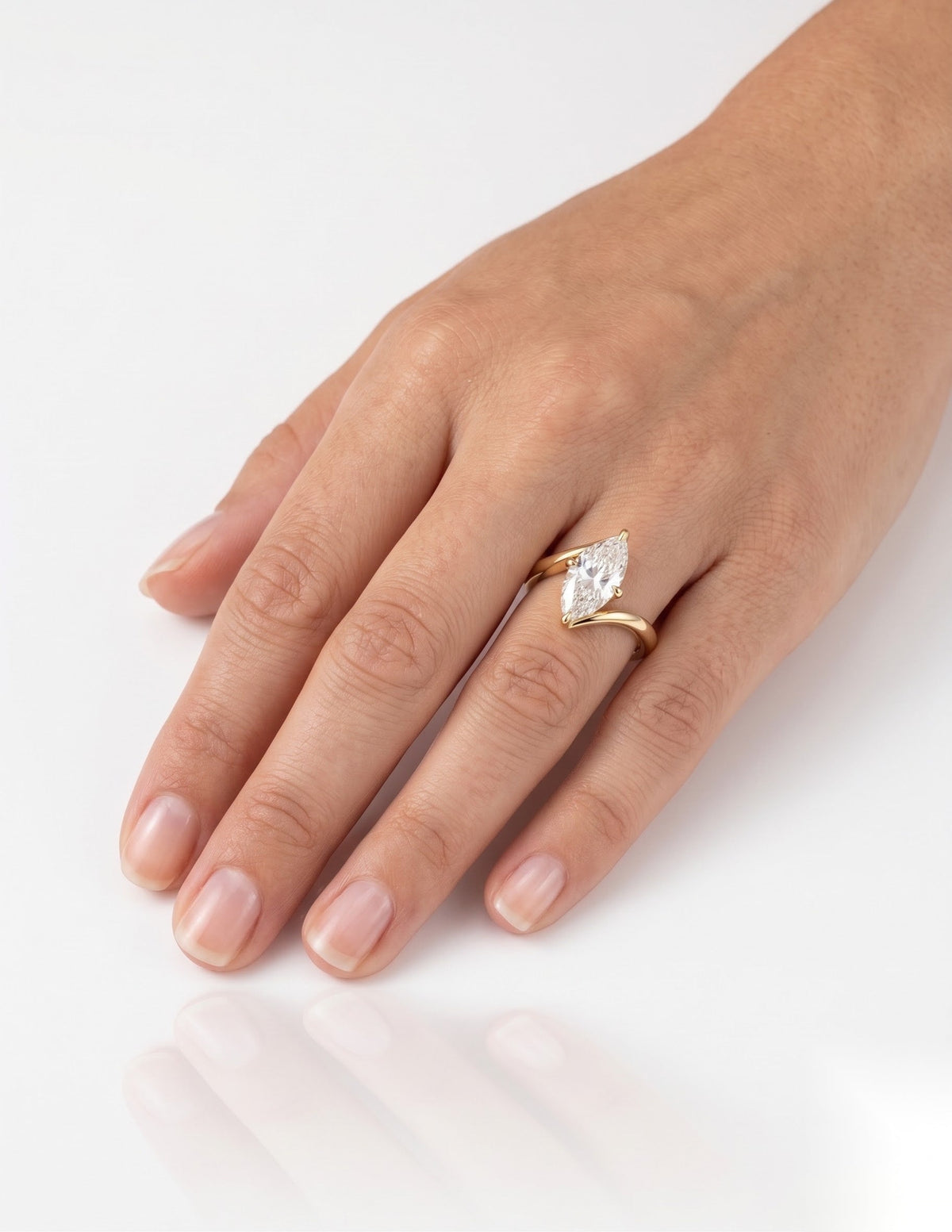 [Shape][Style] Lab Grown Diamond Engagement Ring