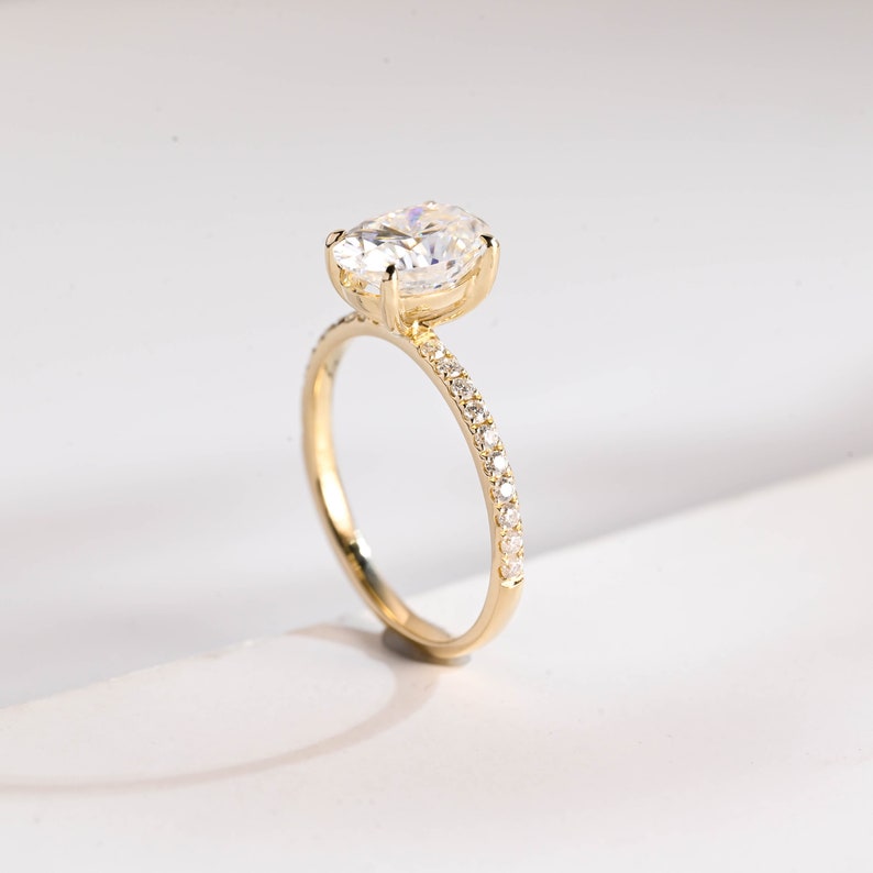 2.0 CT Oval Pave Moissanite Engagement Ring