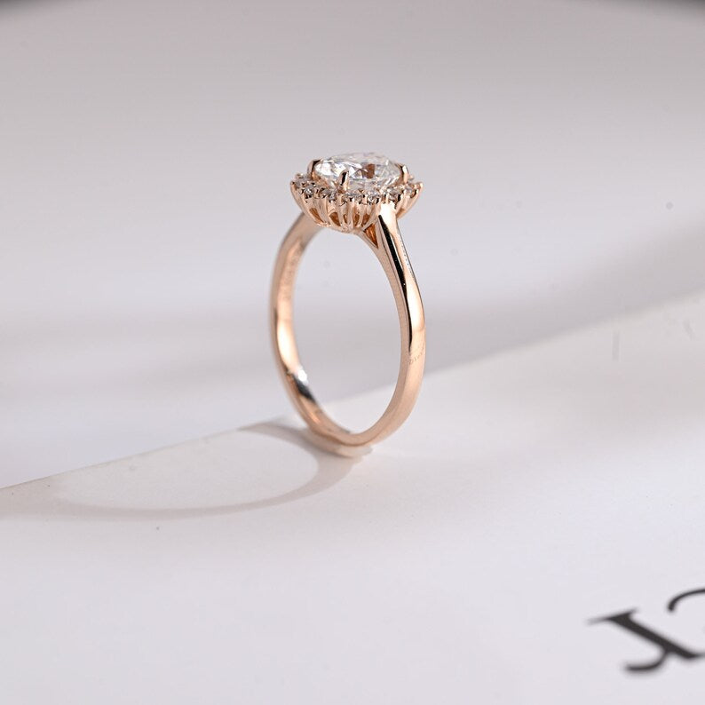 2.0 CT Oval Halo Moissanite Engagement Ring