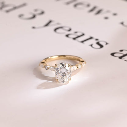 2.0 CT Oval Pave Moissanite Engagement Ring