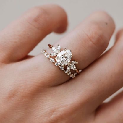1.25 CT Pear Cluster Moissanite Engagement Ring