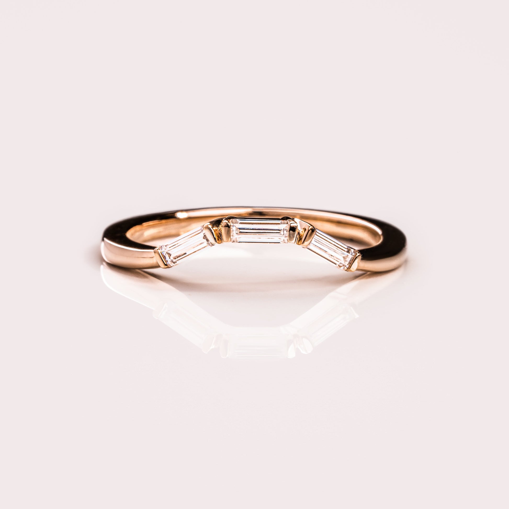 0.39 TCW Baguette Curved Moissanite Wedding Band