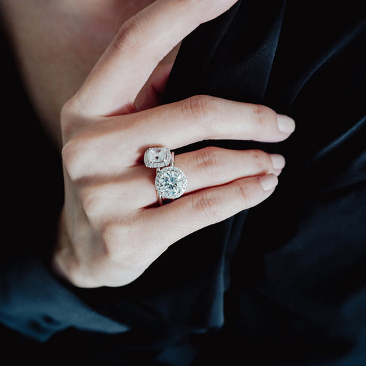 2 CT Round Halo Moissanite Engagement Ring