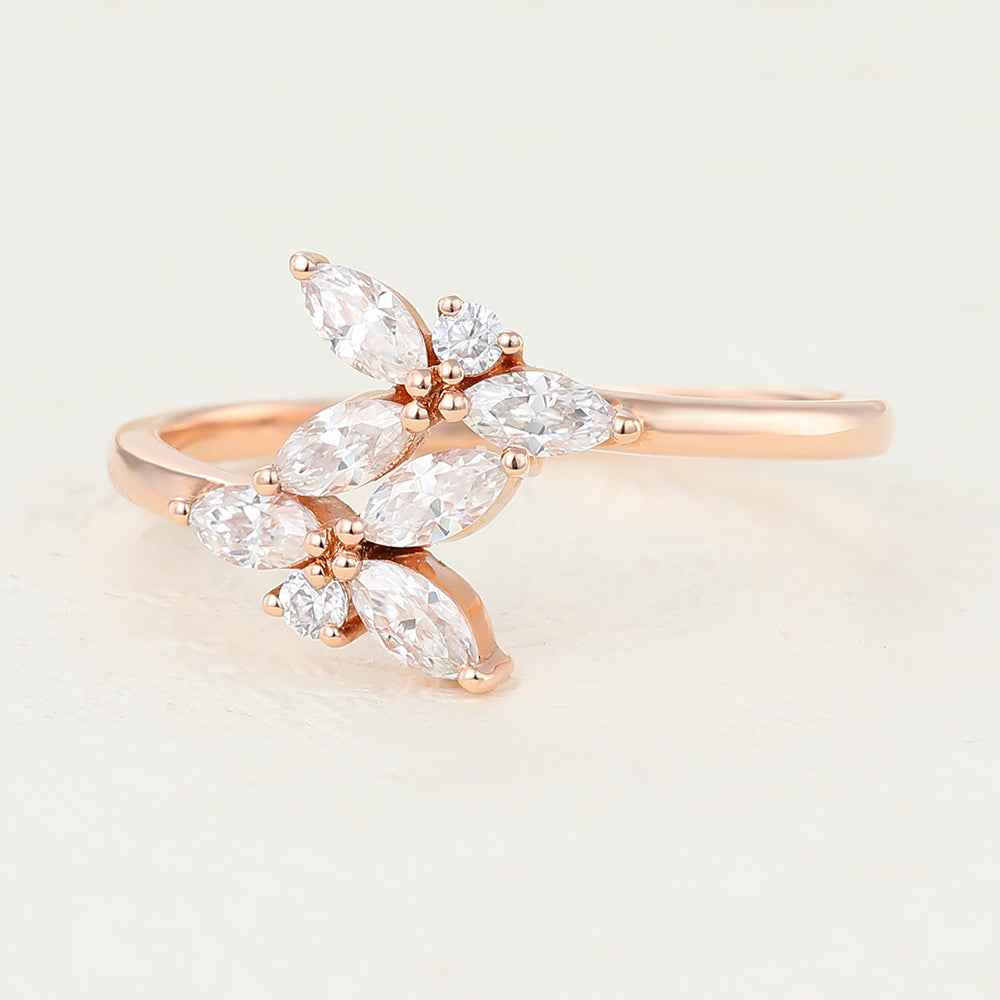 0.53 TCW Marquise & Round Twig Style Moissanite Wedding Band