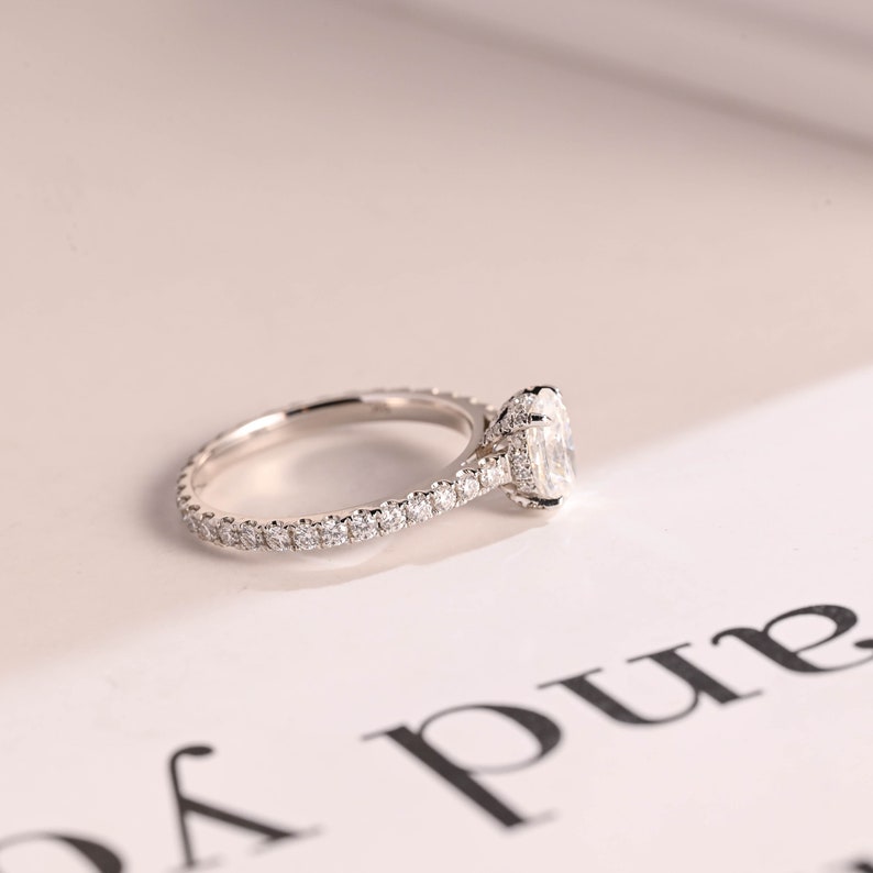 2.0 CT Oval Pave Moissanite Engagement Ring