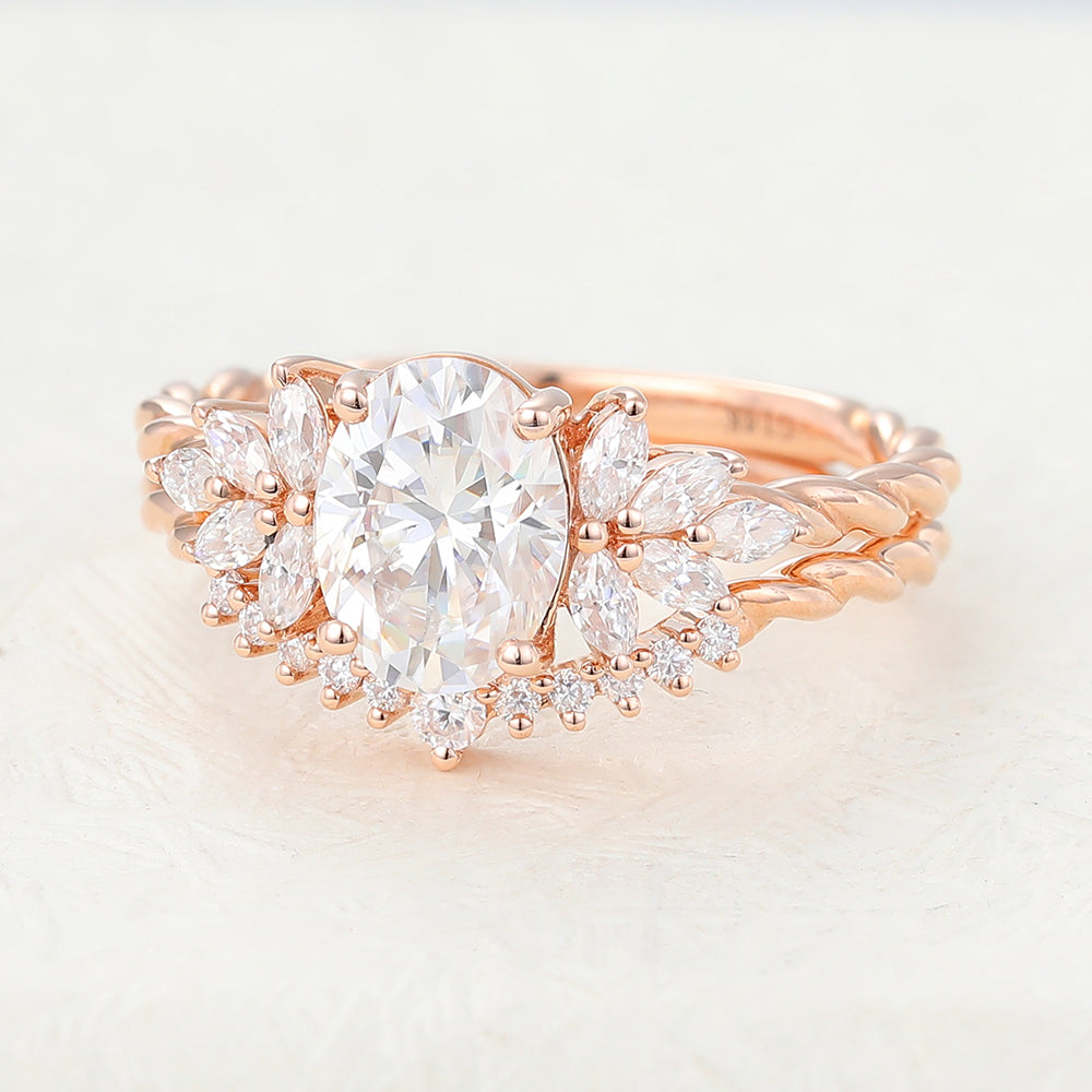 1.33 CT Oval Cluster Moissanite Bridal Set