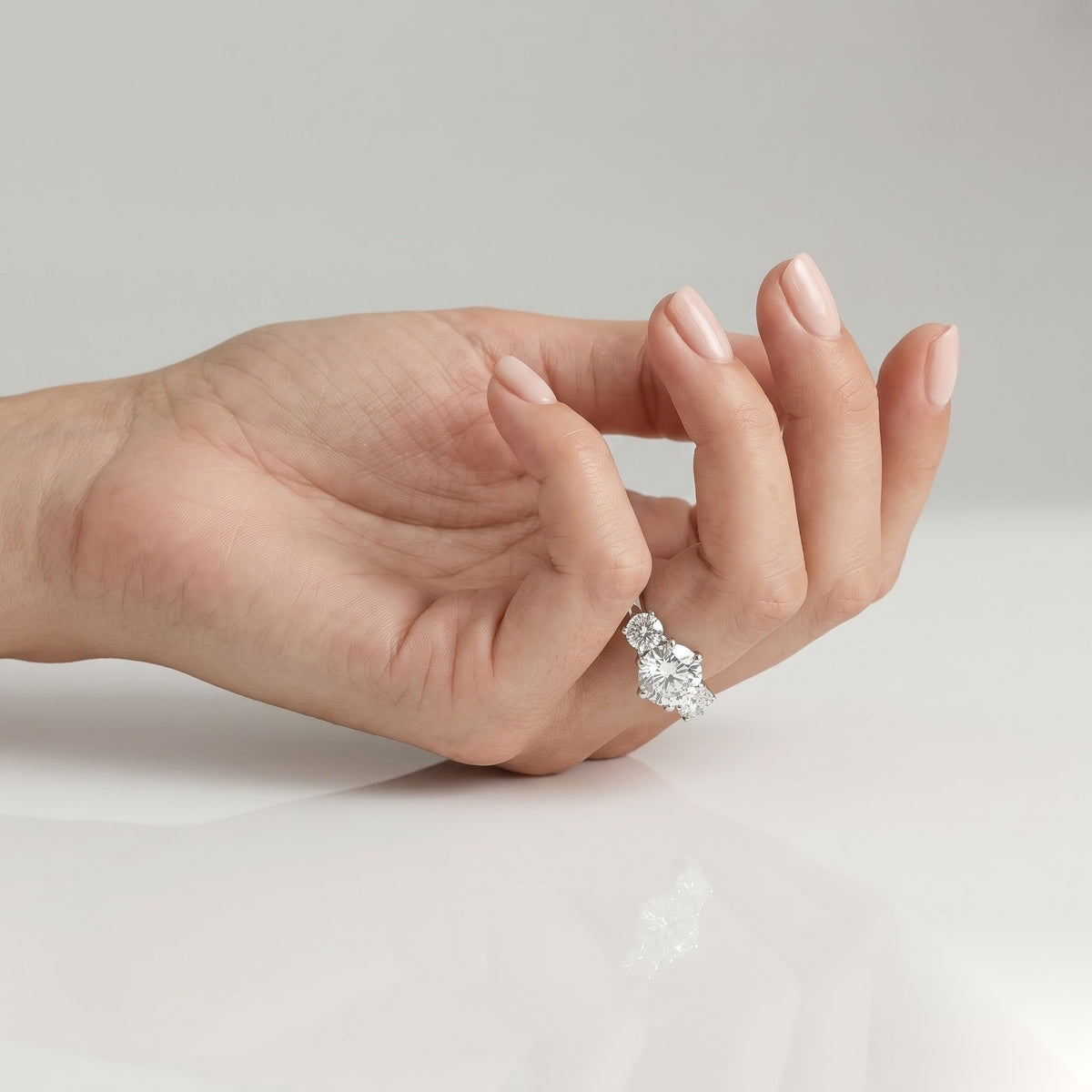 1 CT Round Three Stone Moissanite Engagement Ring