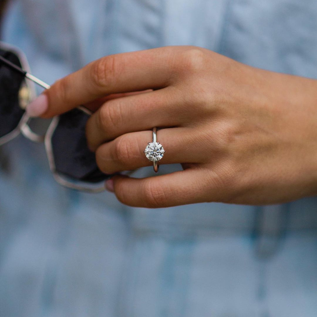 2.1 CT Round Dainty Pave Moissanite Engagement Ring