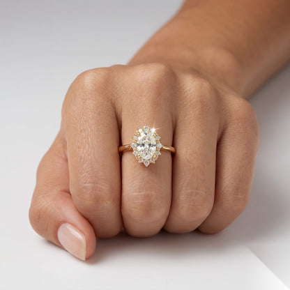 0.5 CT Oval Halo Moissanite Engagement Ring