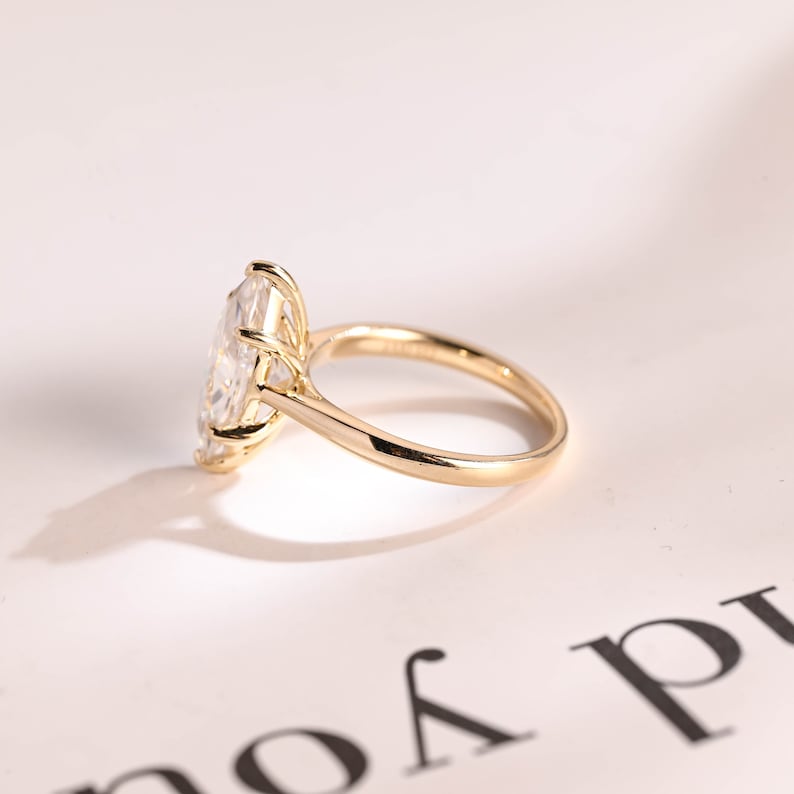 2.0 CT Marquise Solitaire Moissanite Engagement Ring