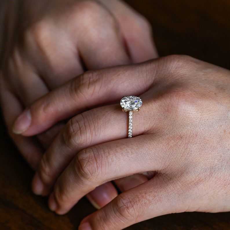 2.0 CT Oval Pave Moissanite Engagement Ring
