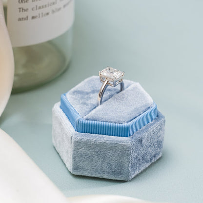 2.0 CT Emerald Solitaire Moissanite Engagement Ring