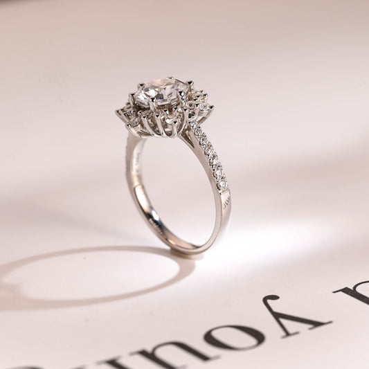 1.5 CT Round Cluster Moissanite Engagement Ring