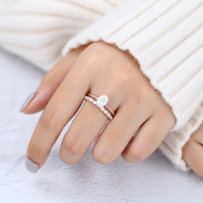 1.33 CT Oval Solitaire Moissanite Bridal Set