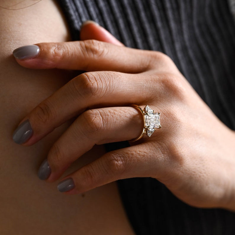 2.0 CT Emerald Three Stone Moissanite Engagement Ring